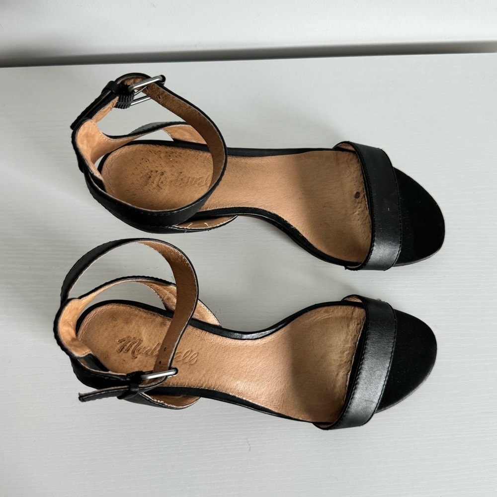 Madewell 7 Alice Black Leather Sandal - Picture 3 of 8